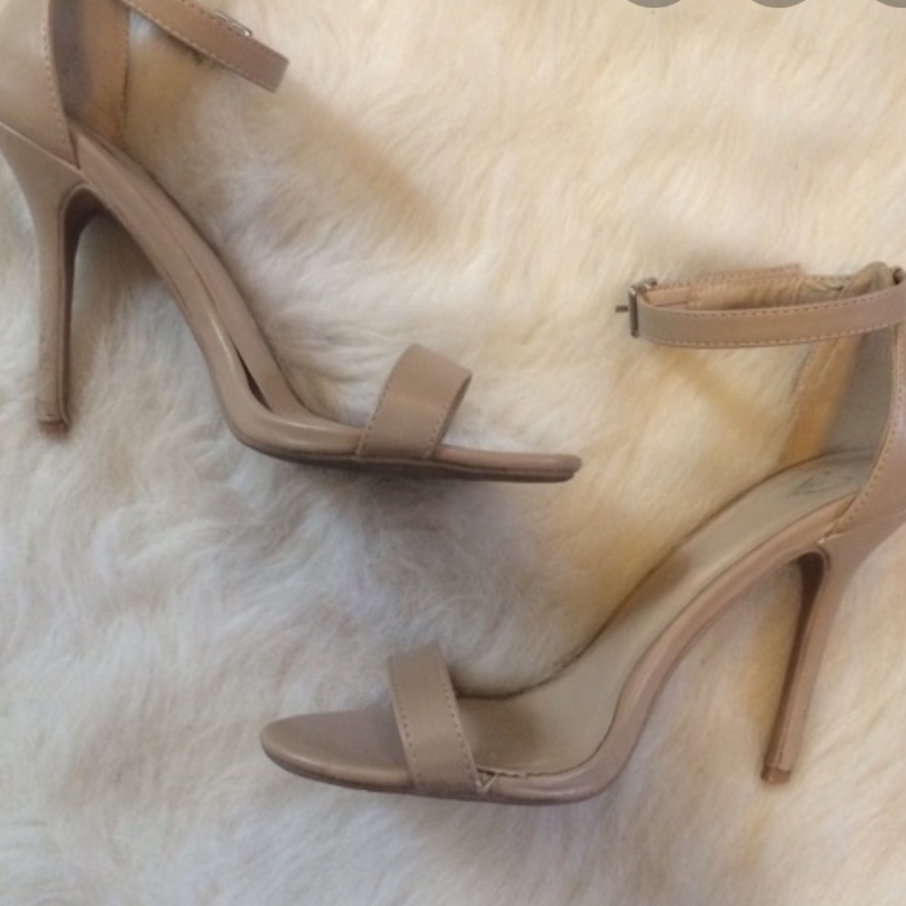 High Heeled sandals